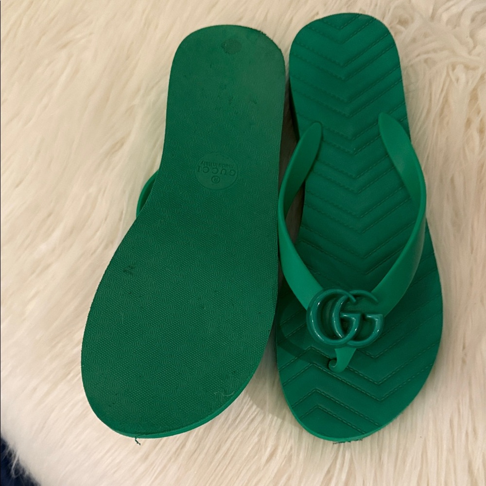 Green Flip Flops - Picture 3 of 4